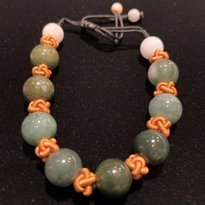 Jade Green Beaded Bracelet for Good Luck